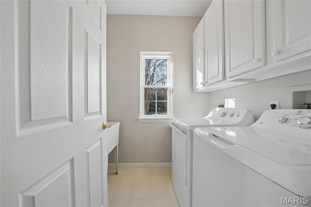 460 Shetland Valley Court, Chesterfield, MO 63005