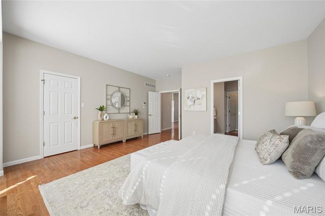 460 Shetland Valley Court, Chesterfield, MO 63005