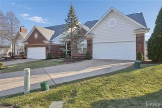 460 Shetland Valley Court, Chesterfield, MO 63005