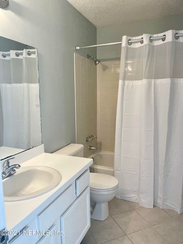 614 4TH Street N B, Jacksonville Beach, FL 32250