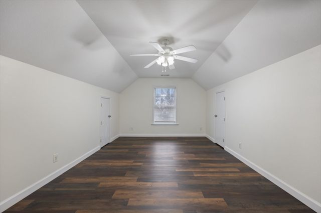 1753 Auburn Ln, Columbia, TN 38401