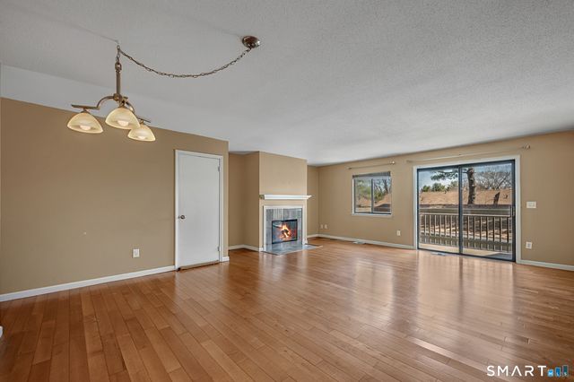 160 Brittany Farms Road F, New Britain, CT 06053