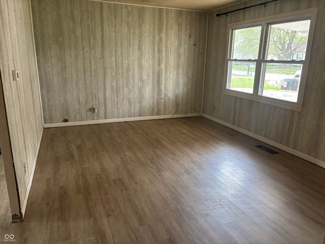 412 Fairlane Drive, Crawfordsville, IN 47933
