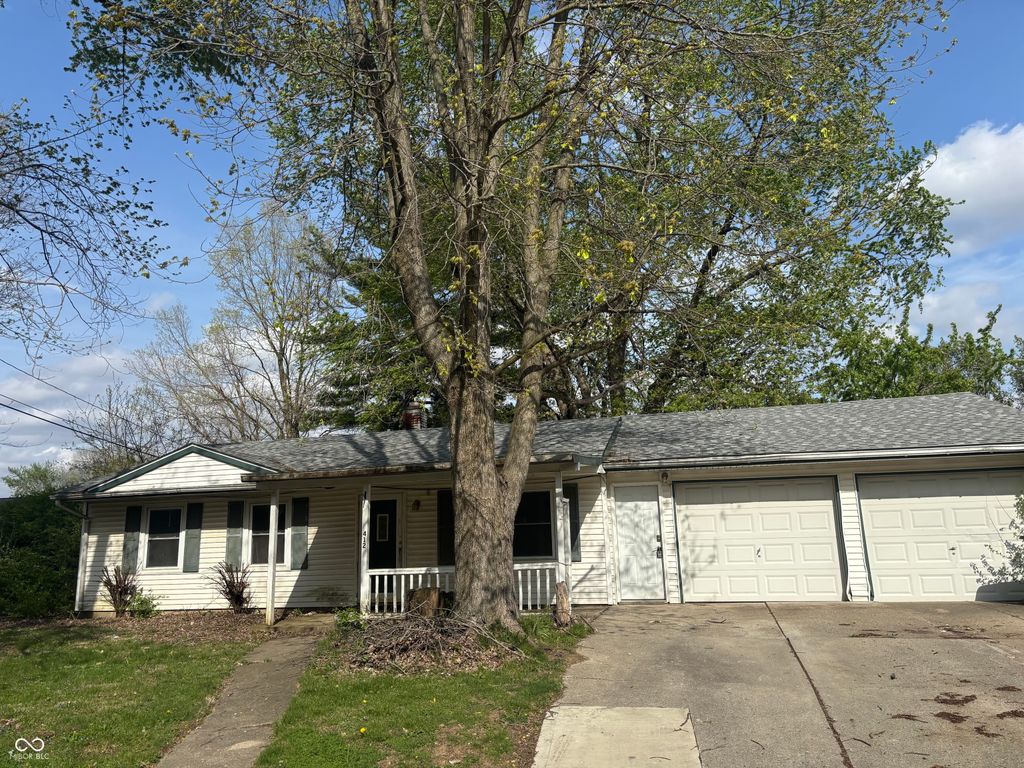 412 Fairlane Drive, Crawfordsville, IN 47933