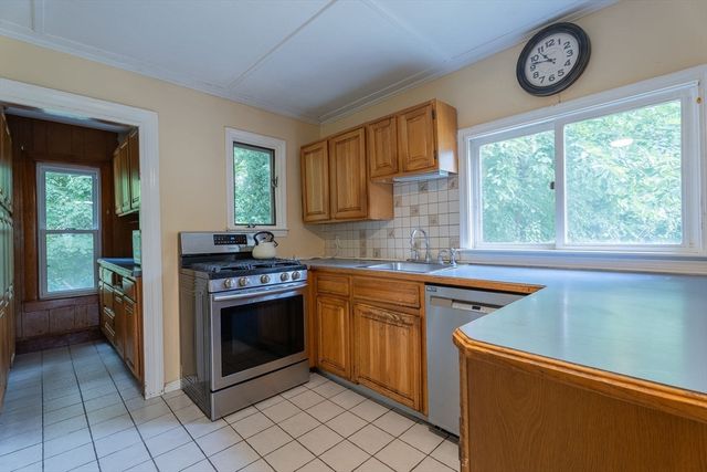 190 N. Main Street, Sharon, MA 02067