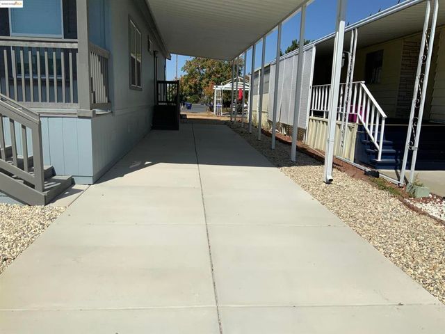 46 Palm Dr., Pittsburg, CA 94565