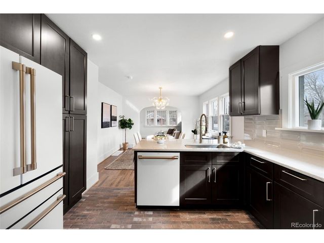 2835 Cherry St, Denver, CO 80207