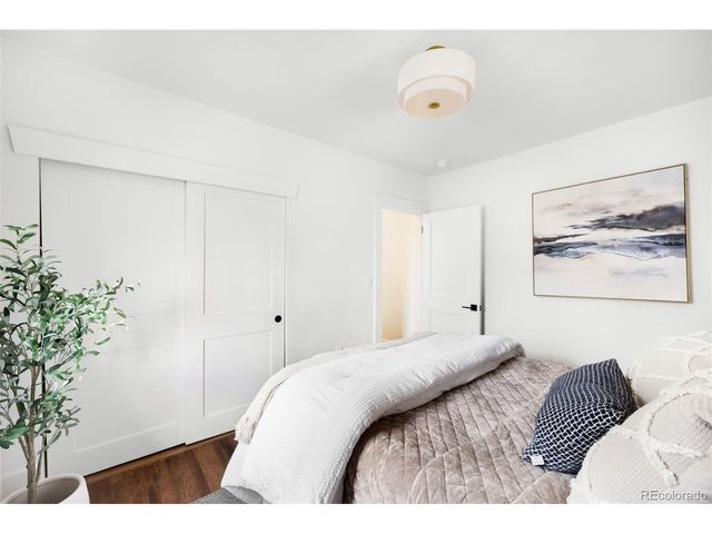 2835 Cherry St, Denver, CO 80207