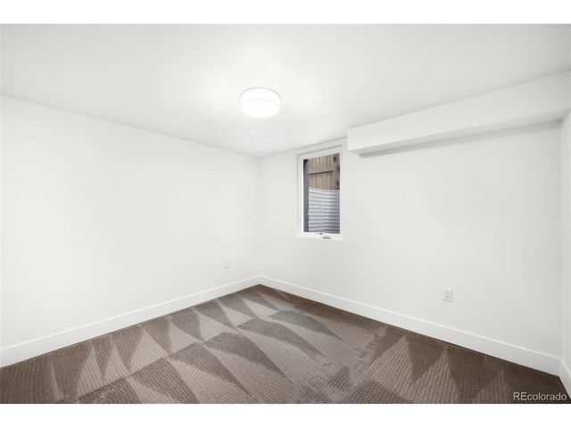 2835 Cherry St, Denver, CO 80207