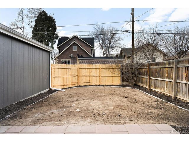 2835 Cherry St, Denver, CO 80207