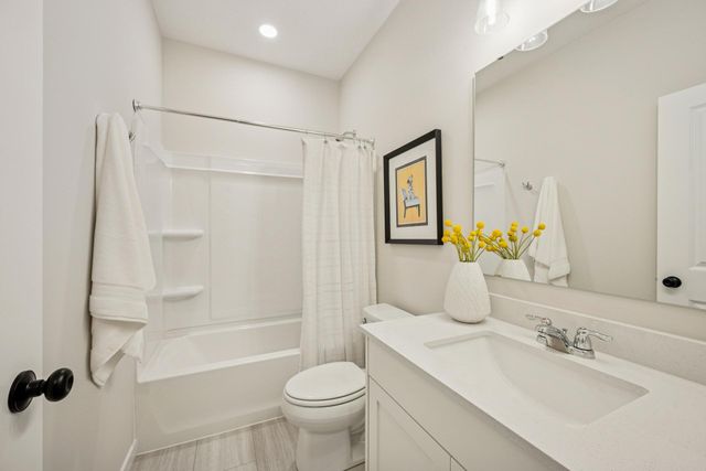 19124 Cloverleaf Way, Farmington, MN 55024