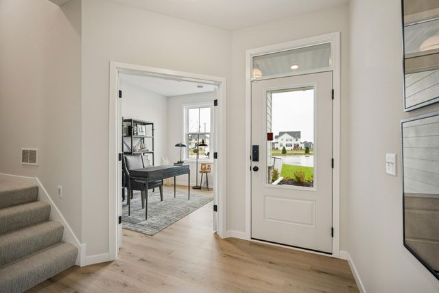 19124 Cloverleaf Way, Farmington, MN 55024