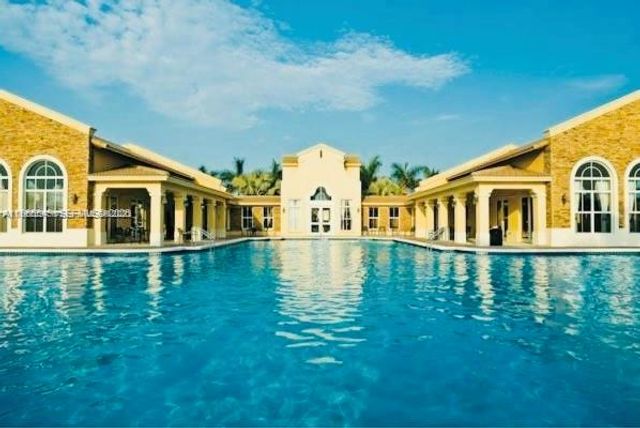 3380 NE 9th St 203, Homestead, FL 33033