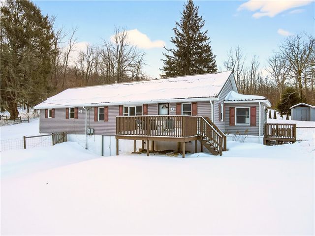 123 Pritts Distillery Rd, Saltlick Twp, PA 15622