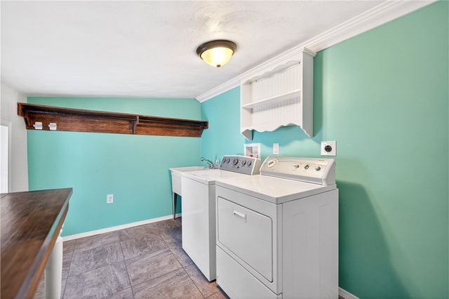 123 Pritts Distillery Rd, Saltlick Twp, PA 15622