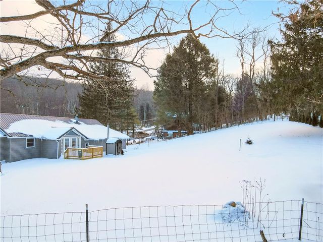 123 Pritts Distillery Rd, Saltlick Twp, PA 15622