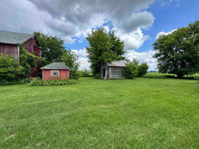 8611 S Wise Road, Shepherd, MI 48883