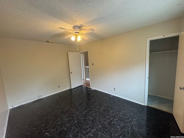 7702 Chatsworth, San Antonio, TX 78250