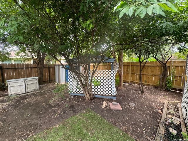 7702 Chatsworth, San Antonio, TX 78250
