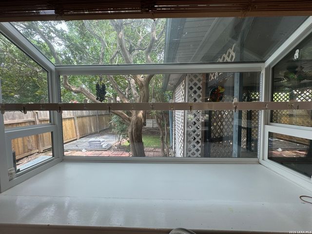 7702 Chatsworth, San Antonio, TX 78250