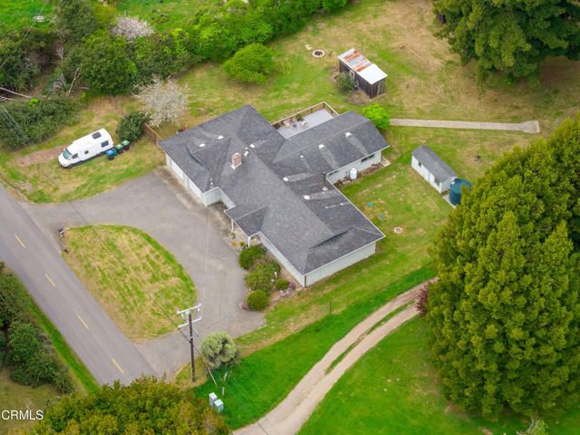 32350 Ellison Way, Fort Bragg, CA 95437