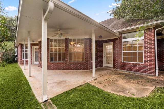 23111 Winding Knoll Drive, Katy, TX 77494