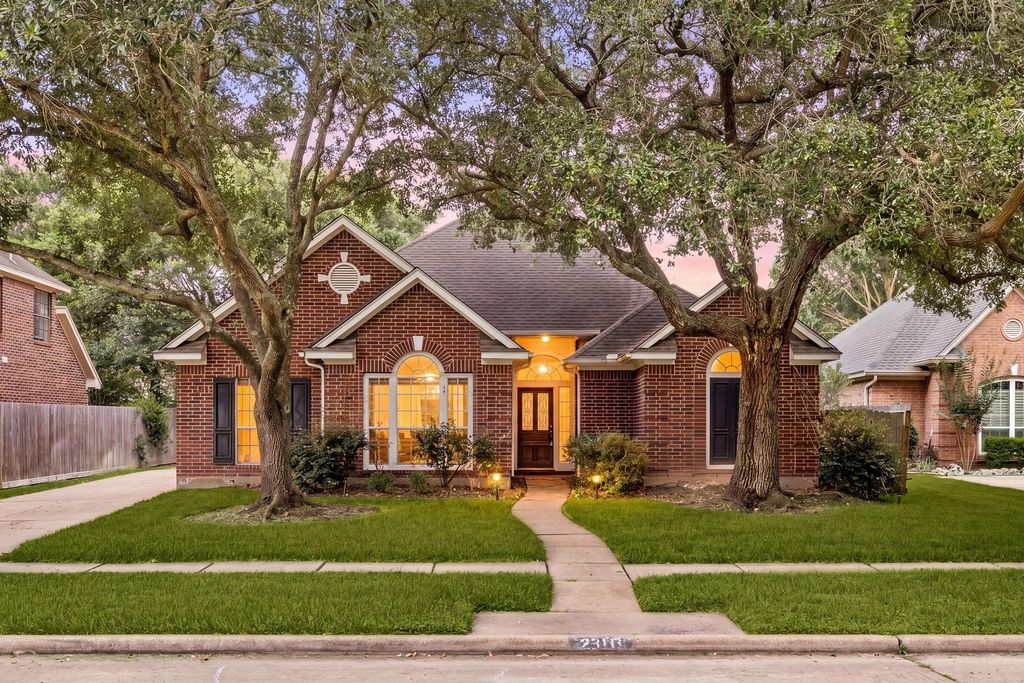23111 Winding Knoll Drive, Katy, TX 77494