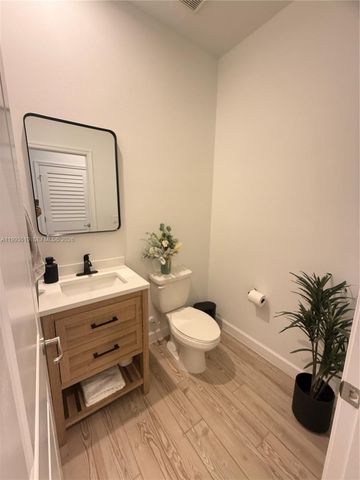 10503 SW Orana Dr, Port St. Lucie, FL 34987