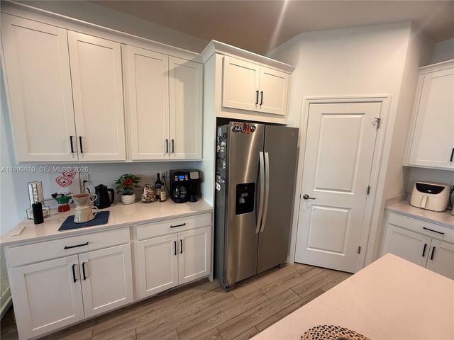 10503 SW Orana Dr, Port St. Lucie, FL 34987