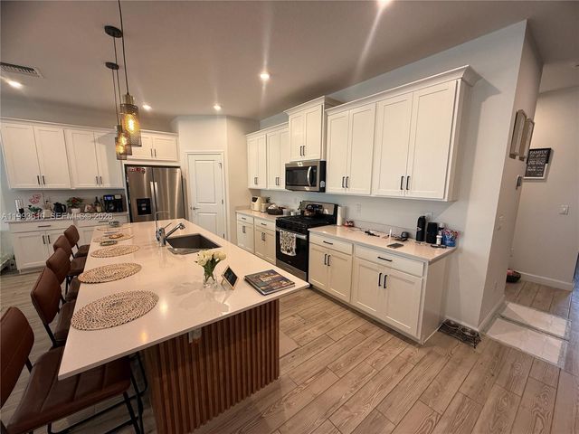 10503 SW Orana Dr, Port St. Lucie, FL 34987