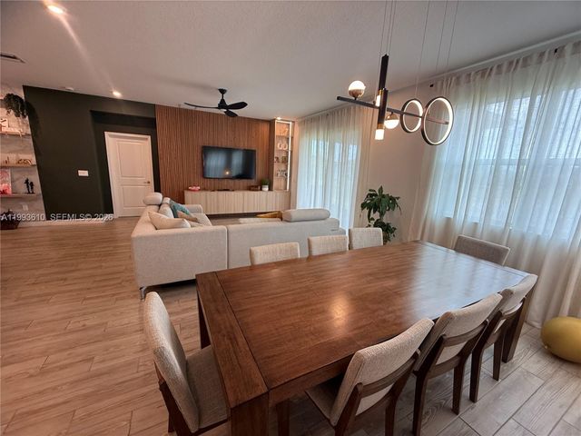 10503 SW Orana Dr, Port St. Lucie, FL 34987