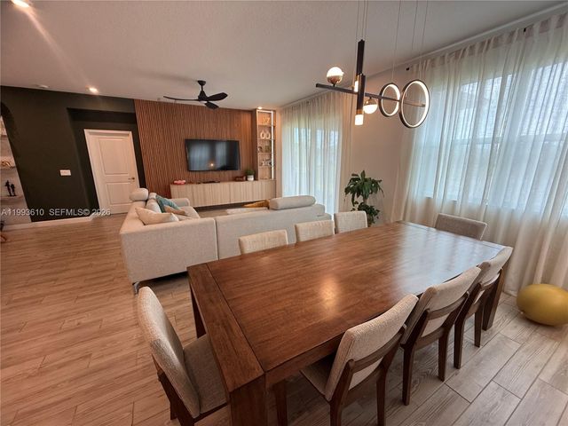 10503 SW Orana Dr, Port St. Lucie, FL 34987