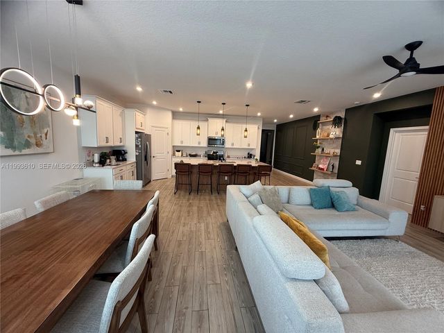 10503 SW Orana Dr, Port St. Lucie, FL 34987