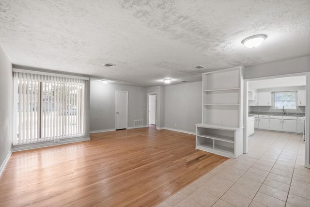 8410 Bob White Drive, Houston, TX 77074