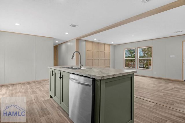 840 Gene Bland Road, Jesup, GA 31545