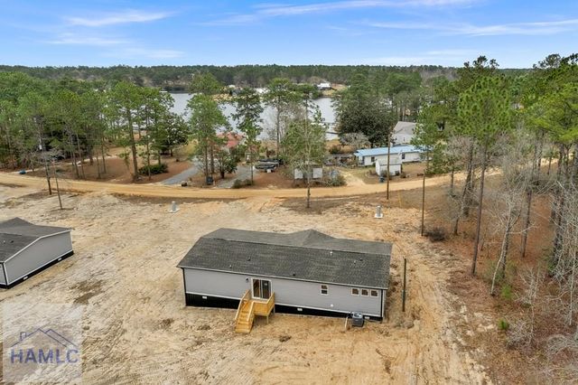 840 Gene Bland Road, Jesup, GA 31545