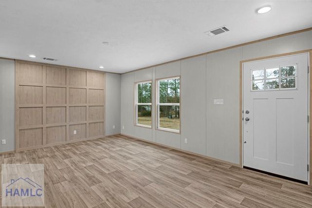840 Gene Bland Road, Jesup, GA 31545