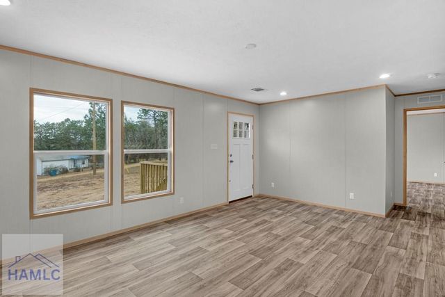 840 Gene Bland Road, Jesup, GA 31545