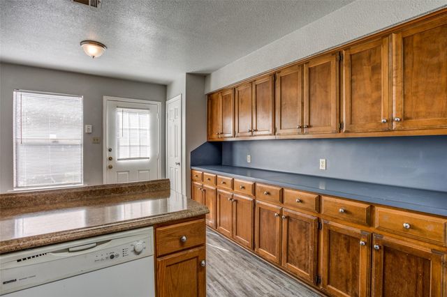 106 Verna SPUR B, Georgetown, TX 78628