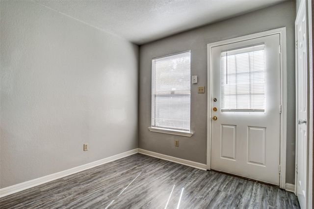 106 Verna SPUR B, Georgetown, TX 78628