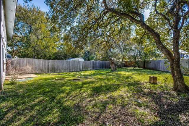 106 Verna SPUR B, Georgetown, TX 78628