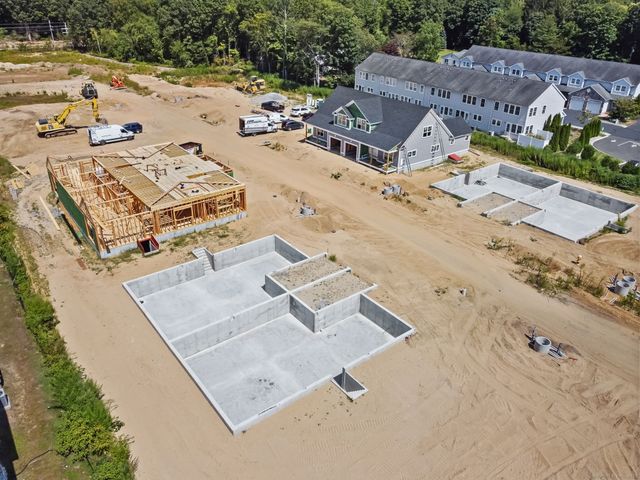 151 - 153 East Main Street 14, Clinton, CT 06413