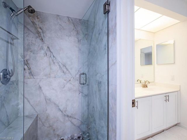 865 New Waterford DR S101, Naples, FL 34104