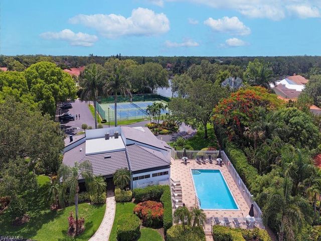 865 New Waterford DR S101, Naples, FL 34104