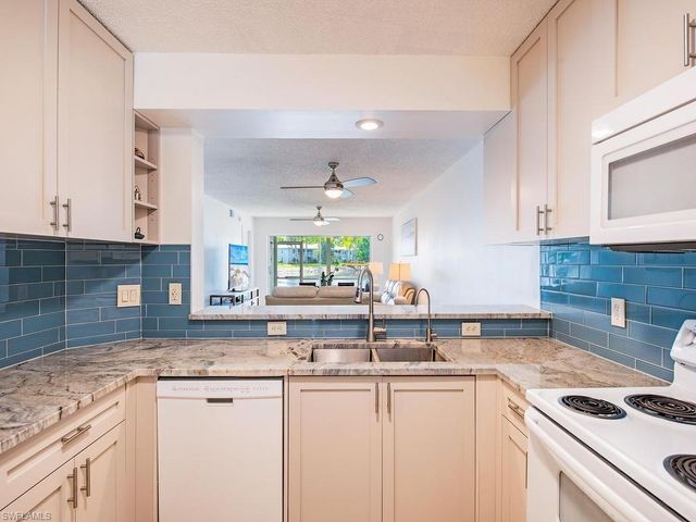 865 New Waterford DR S101, Naples, FL 34104