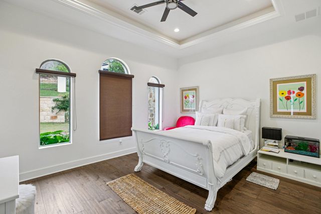 5005 McIntyre CIR, Austin, TX 78734