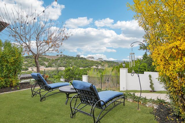 5005 McIntyre CIR, Austin, TX 78734