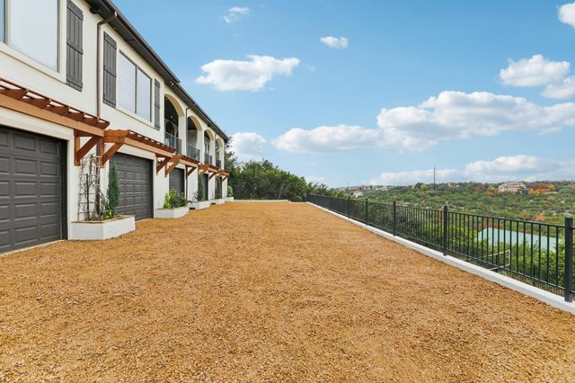 5005 McIntyre CIR, Austin, TX 78734