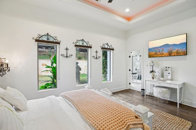 5005 McIntyre CIR, Austin, TX 78734