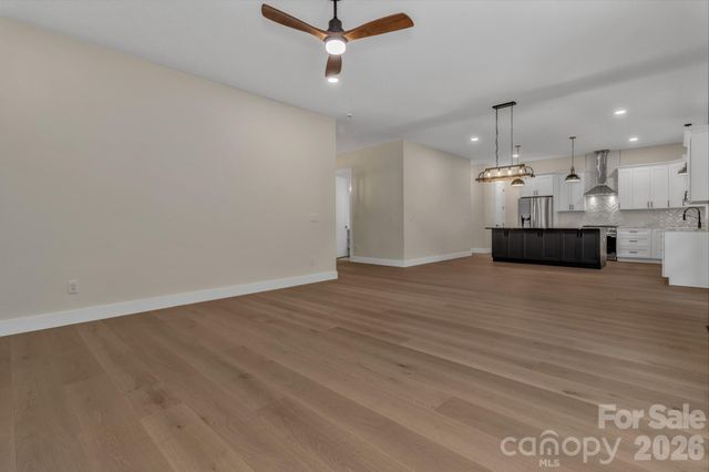 63 Winding Ridge Road, Fairview, NC 28730